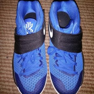 Nike Kyrie 2 Brotherhood